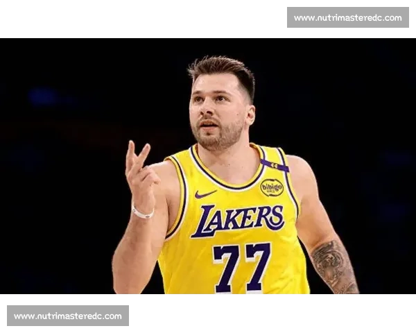 顿宝的冷静课:东契奇该学的情绪管理术 顿宝的冷静课:东契奇该学的情绪管理术